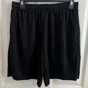 Tek Gear Boys Black Basketball Shorts. Size Medium